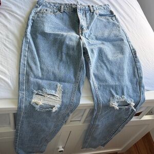 SHEIN Light Blue Straight Leg Jeans